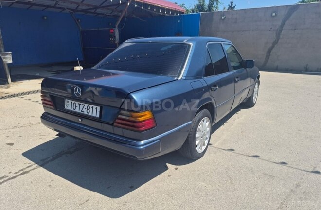 Mercedes 300 D-5