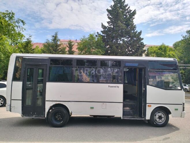 Isuzu NP 37-5