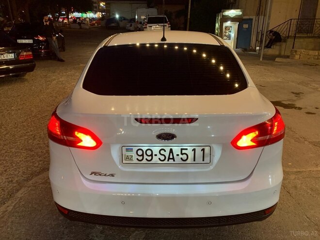 Ford Focus-3
