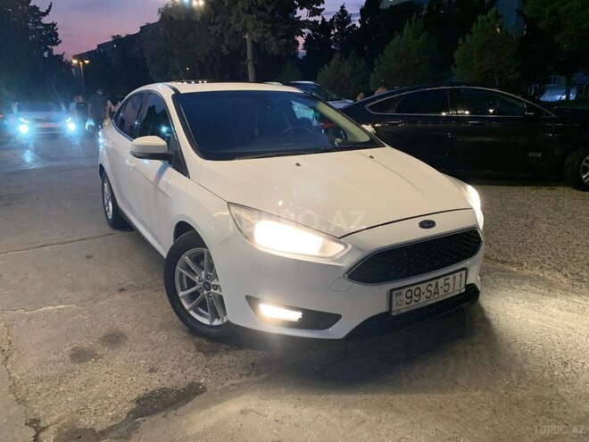 Ford Focus-1