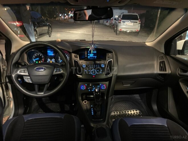 Ford Focus-5