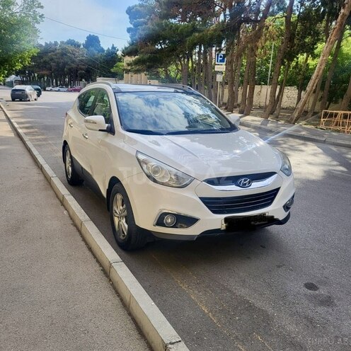 Hyundai ix35-1