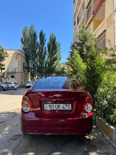Chevrolet Aveo-5