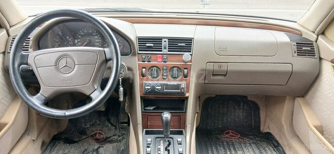 Mercedes C 220-3