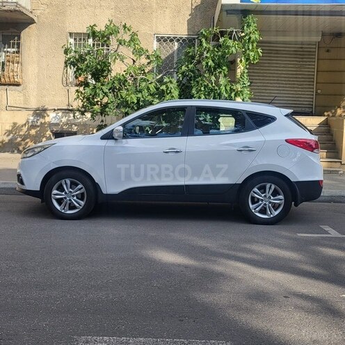 Hyundai ix35-3