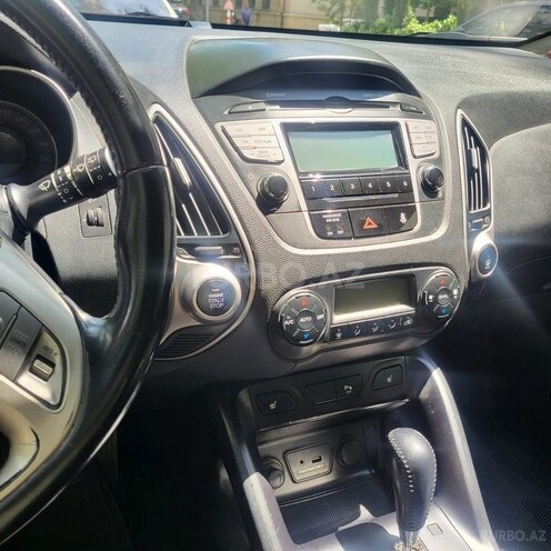 Hyundai ix35-4