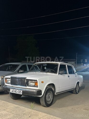 LADA (VAZ) 2107-2