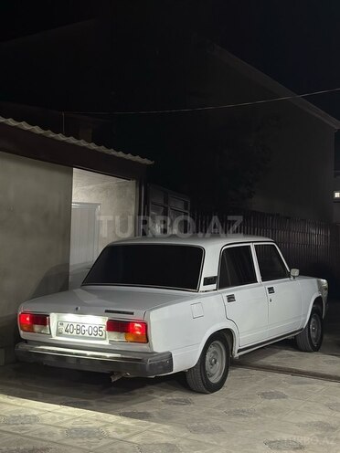 LADA (VAZ) 2107-5