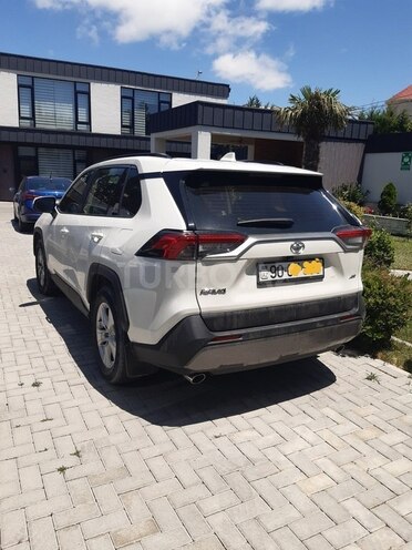 Toyota RAV4-2