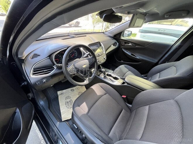 Chevrolet Malibu-11