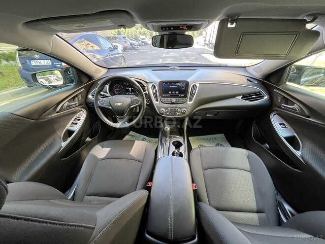 Chevrolet Malibu-10