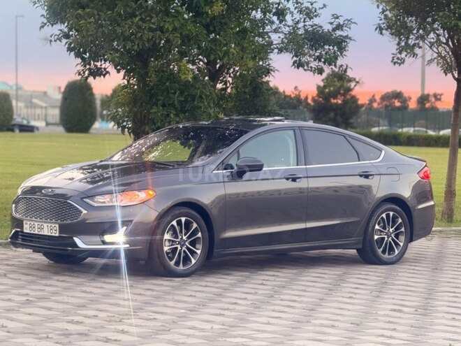 Ford Fusion (North America)-10