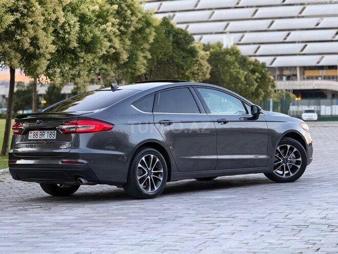 Ford Fusion (North America)-5