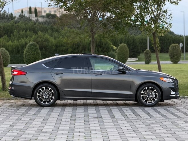 Ford Fusion (North America)-6
