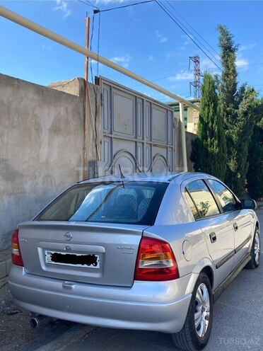 Opel Astra-9