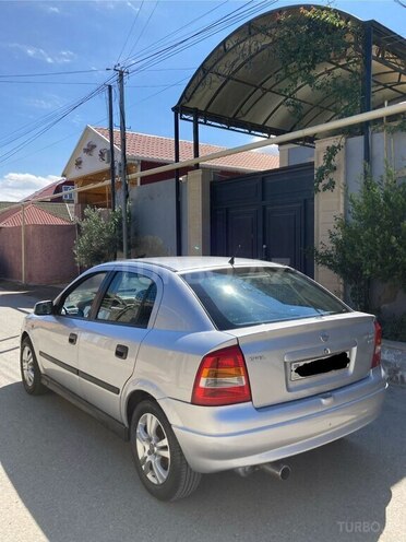 Opel Astra-4
