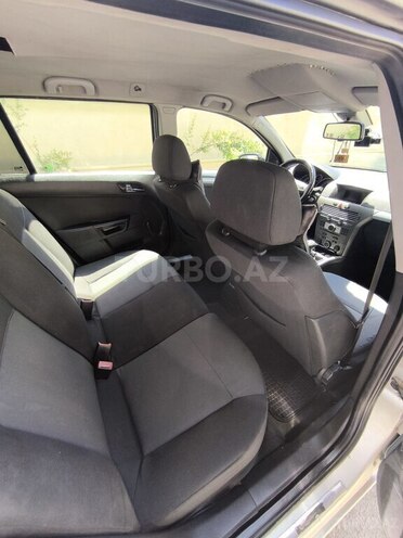 Opel Astra-15