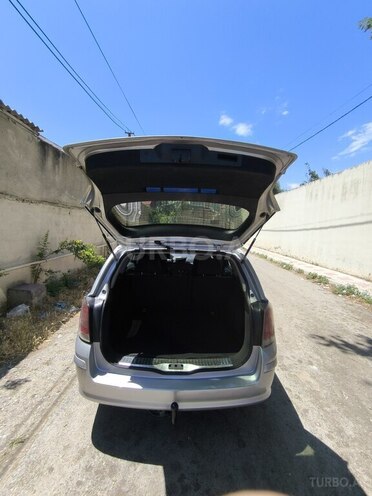 Opel Astra-12