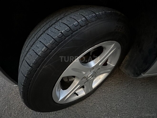 Mercedes C 230-12