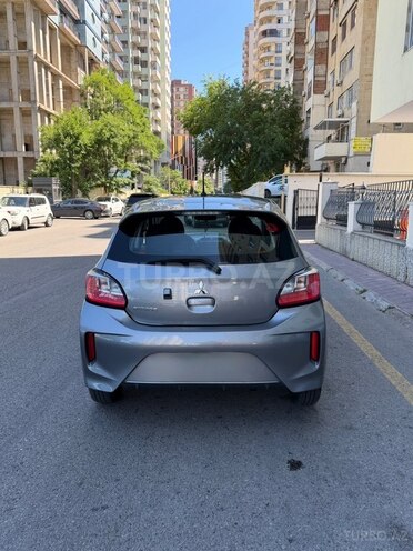 Mitsubishi Mirage-4
