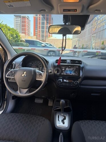Mitsubishi Mirage-7