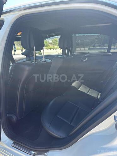 Mercedes E 350 4MATIC-4