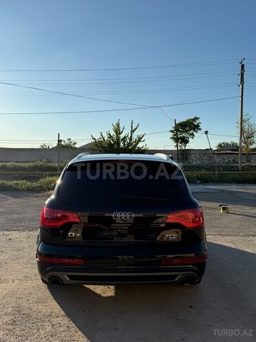 Audi Q7-2