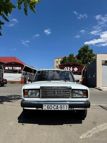 LADA (VAZ) 2107-1