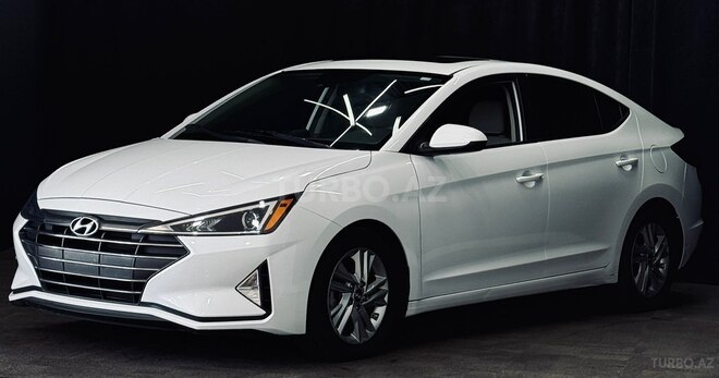 Hyundai Elantra-3