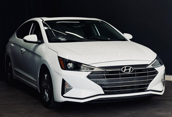 Hyundai Elantra-4