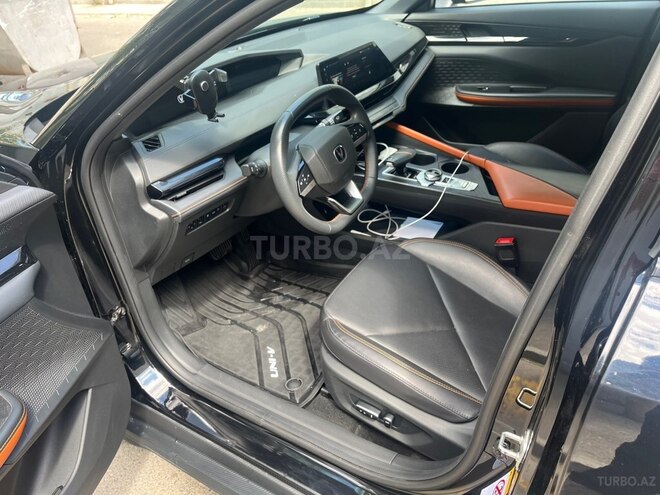 Changan Uni-V-5