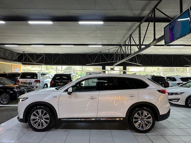Mazda CX-9-9
