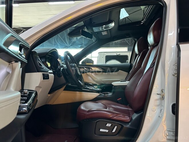 Mazda CX-9-15