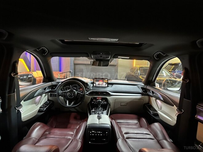 Mazda CX-9-21