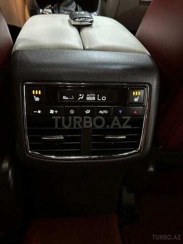Mazda CX-9-23