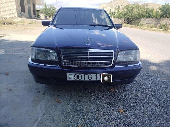 Mercedes C 240-1