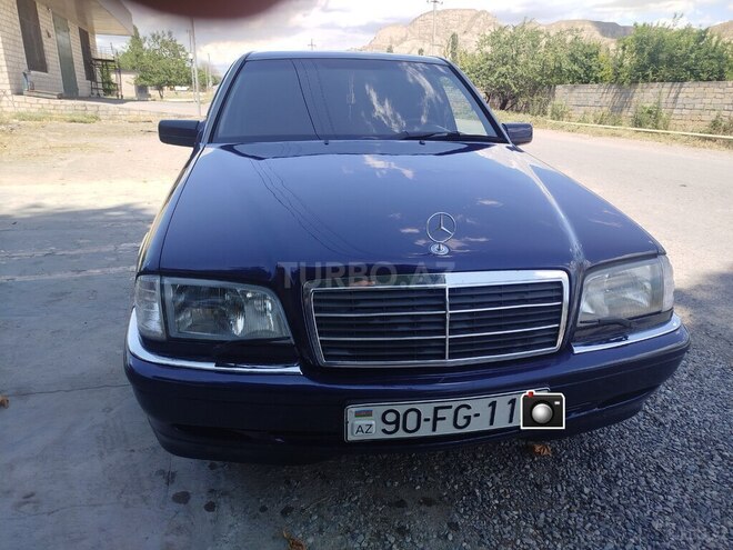 Mercedes C 240-6