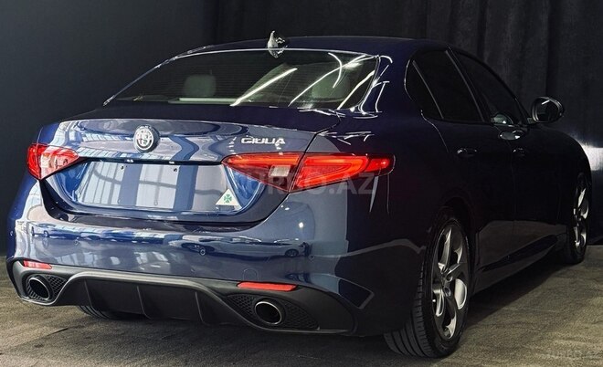Alfa Romeo Giulia-5