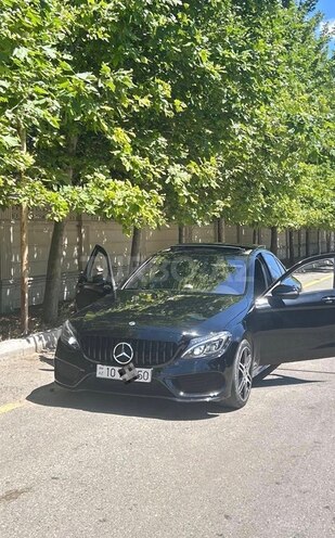 Mercedes C 300-1