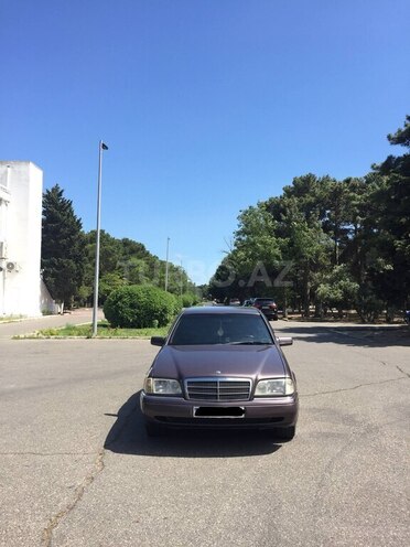 Mercedes C 180-1
