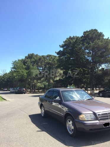 Mercedes C 180-2
