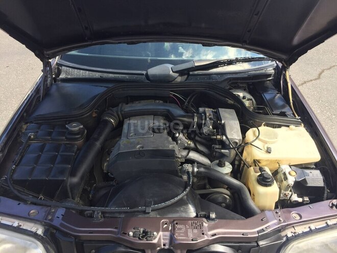 Mercedes C 180-7