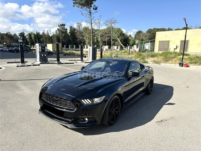 Ford Mustang-13
