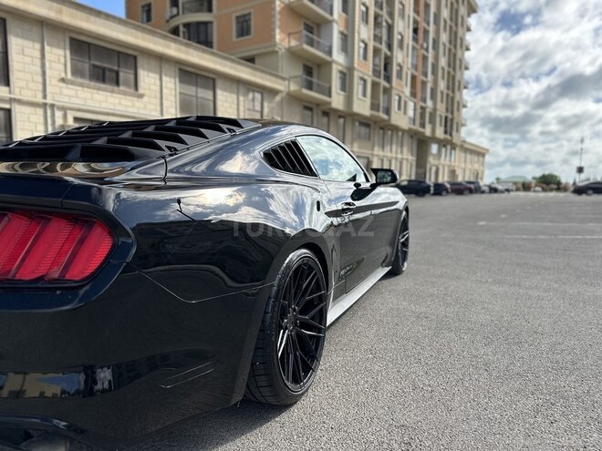 Ford Mustang-16