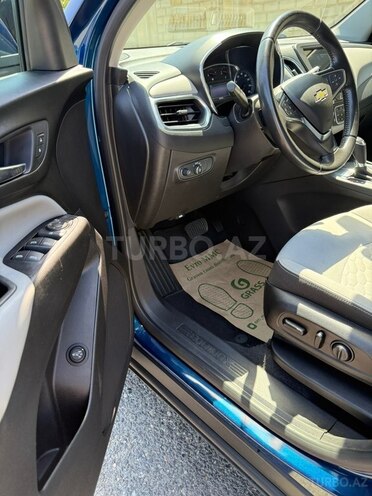 Chevrolet Equinox-7