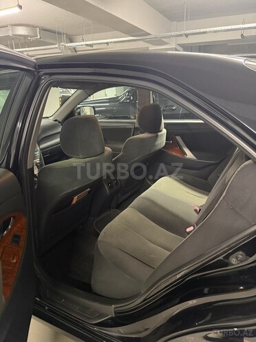Toyota Camry-19
