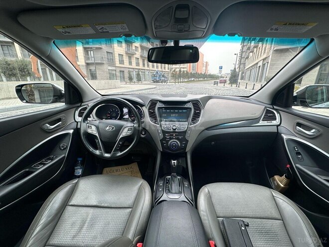 Hyundai Santa Fe-9