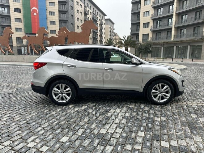 Hyundai Santa Fe-15