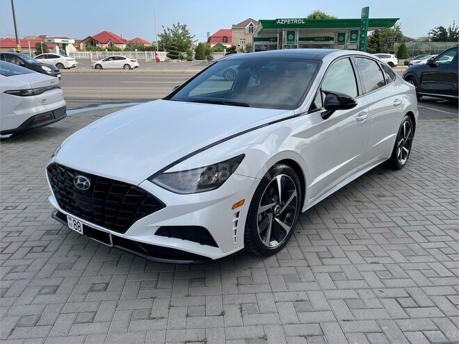Hyundai Sonata-2