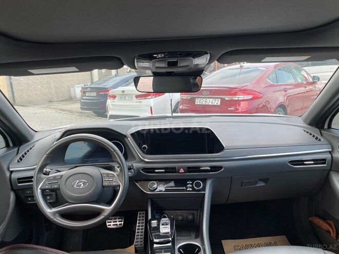 Hyundai Sonata-9